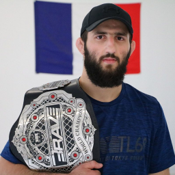 Interview Abdoul Abdouraguimov (23 ans, invaincu, champion de MMA) - le prodige Franco-Daghestanais
