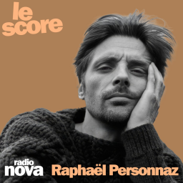 Raphaël Personnaz : le témoin silencieux de "La Femme la plus riche du monde"