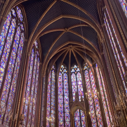 [REDIFF] La Sainte-Chapelle: l'église aux mille vitraux