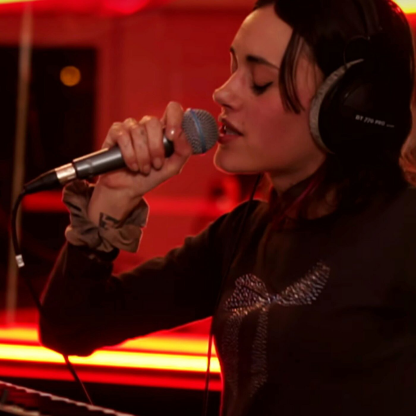 Chambre Noire - Agar Agar en live dans « Chambre Noire »