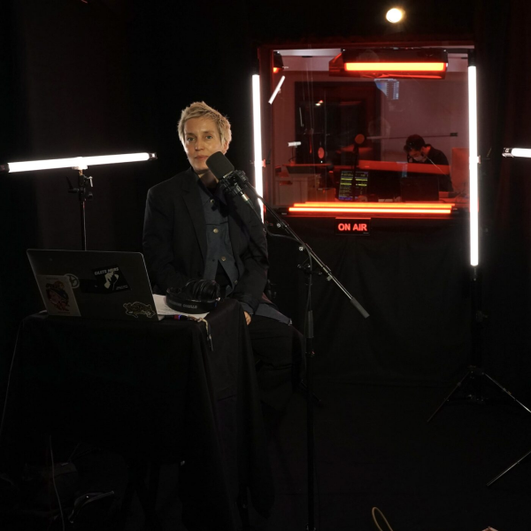 Chambre Noire - Jeanne Added en live dans « Chambre noire »