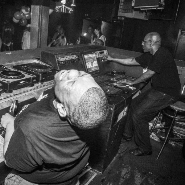 La Traque - Bienvenue au Paradox, club culte de Baltimore