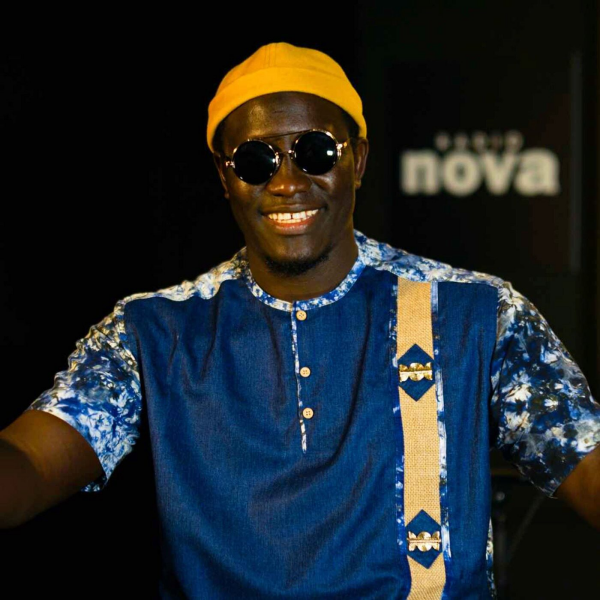 Néo Géo Nova - L’intégral : le “Bumayé”du chanteur sénégalais Lass
