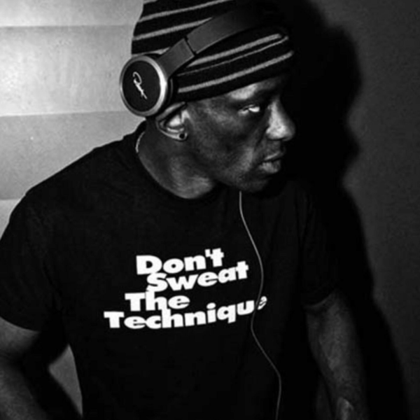 Nova Club - SOLO, l'original B Boy du rap français se livre en musique et en souvenirs !