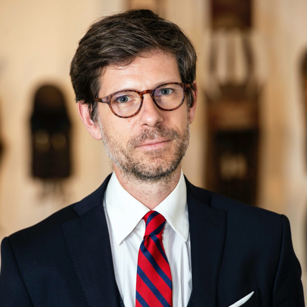 La Potion - Philippe Charlier : "Les morts sont utiles aux vivants, ils nous guident et nous protègent"