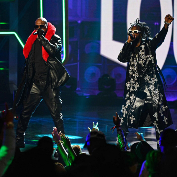 Ailleurs dans le monde - Selon le Wall Street Journal, le hip hop se vend moins