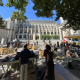 La Grande Tournée #26 : la première de 2022, en direct de la Place Etienne Dolet, à Bourges !