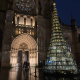 Le sapin de Noël écolo de Bordeaux fait toujours polémique