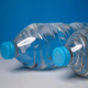 L’eau en bouteille contient encore plus de plastique que ce que l'on croyait jusqu'ici